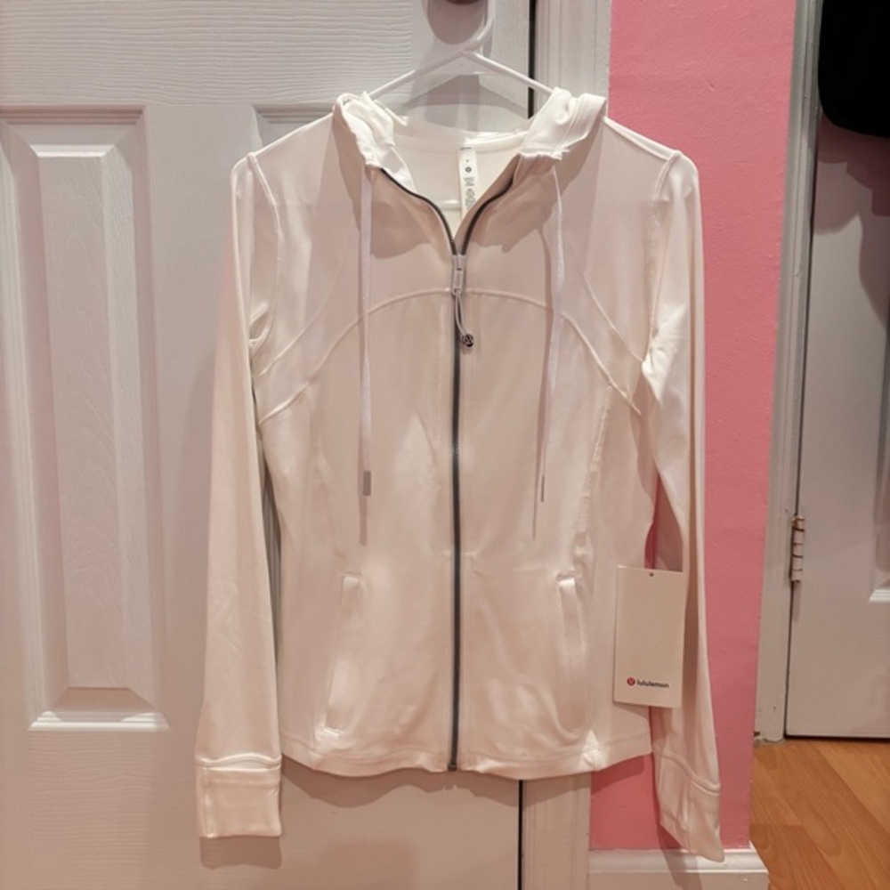 Lululemon Athletica Define Nulu White Hooded Jacket (NWT)